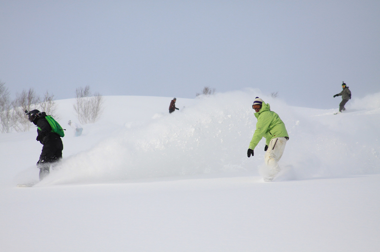 More Snow, Better Value: Why North American Skiers Are Looking to Niseko