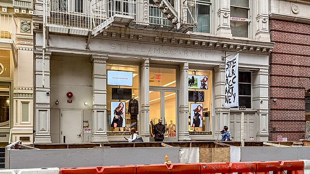 Picture of the outside of a Stella McCartney.