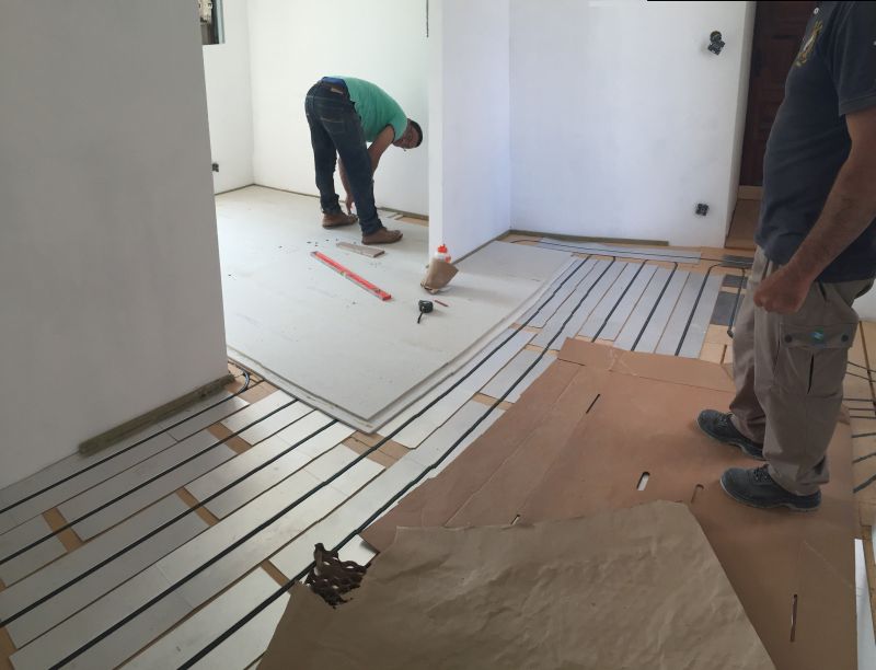 Pose chape plancher chauffant sèche