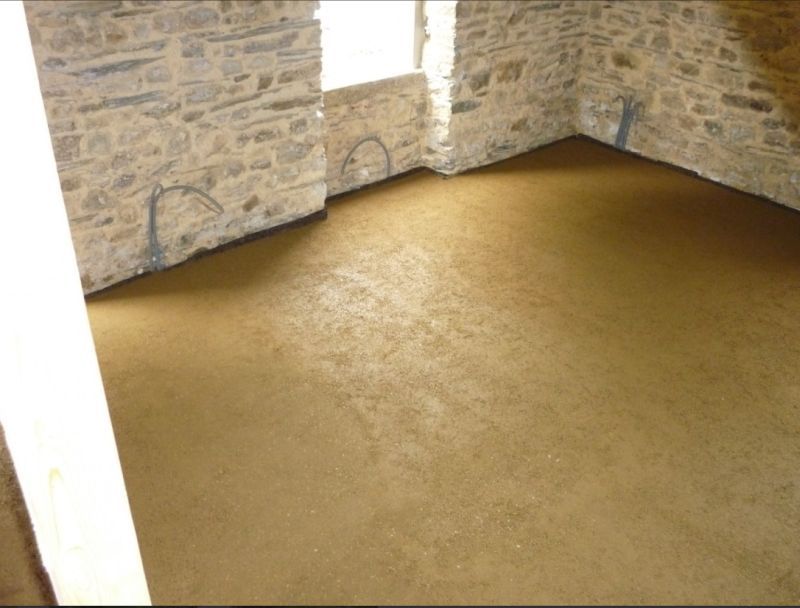 Chape plancher chauffant en béton d'argile (photo argilus)