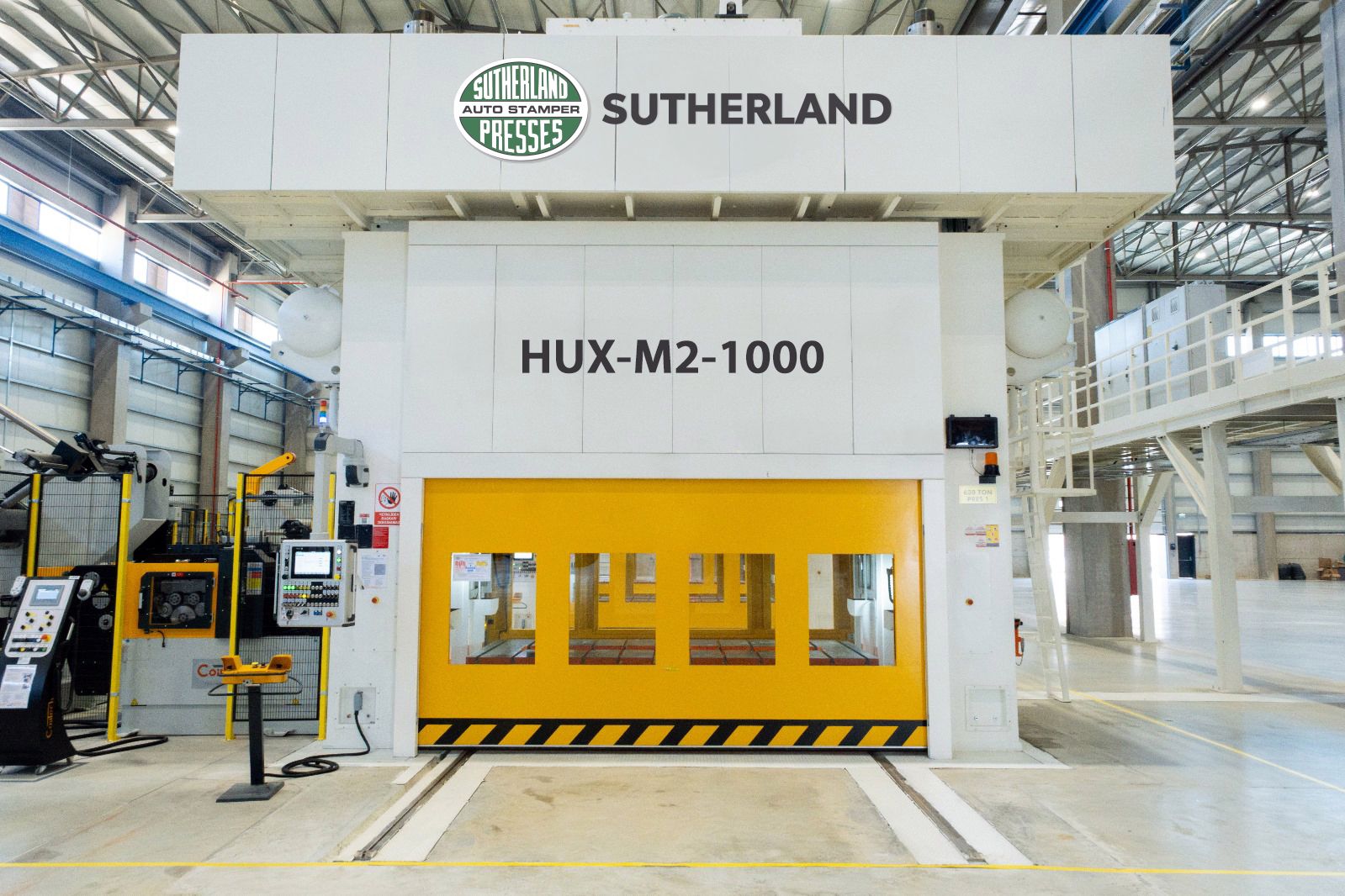 HUX-M Series stamping press machine 100-2000 ton. Counter-rotating main gear metal forming technology.