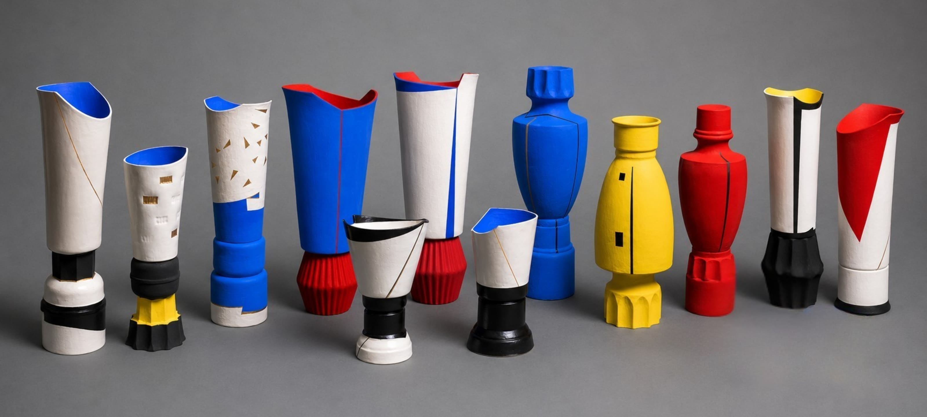 Contemporary ceramic vessel by Australian ceramic artist Sarit Cohen
