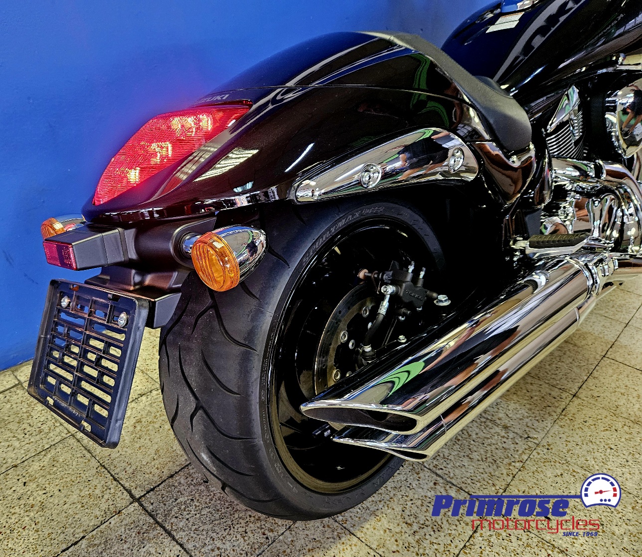 SUZUKI VZR1800 BOULEVARD