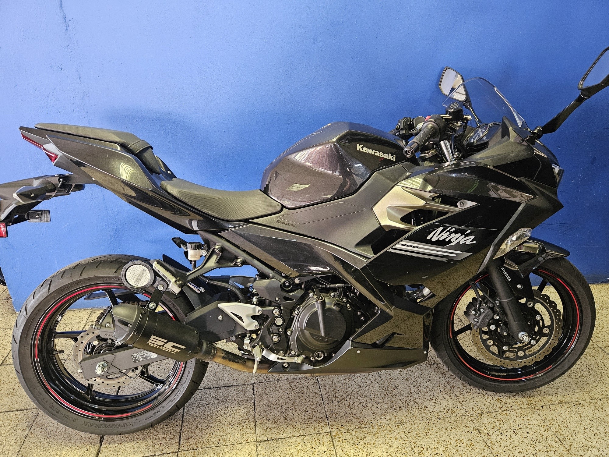 Kawasaki Ninja 400