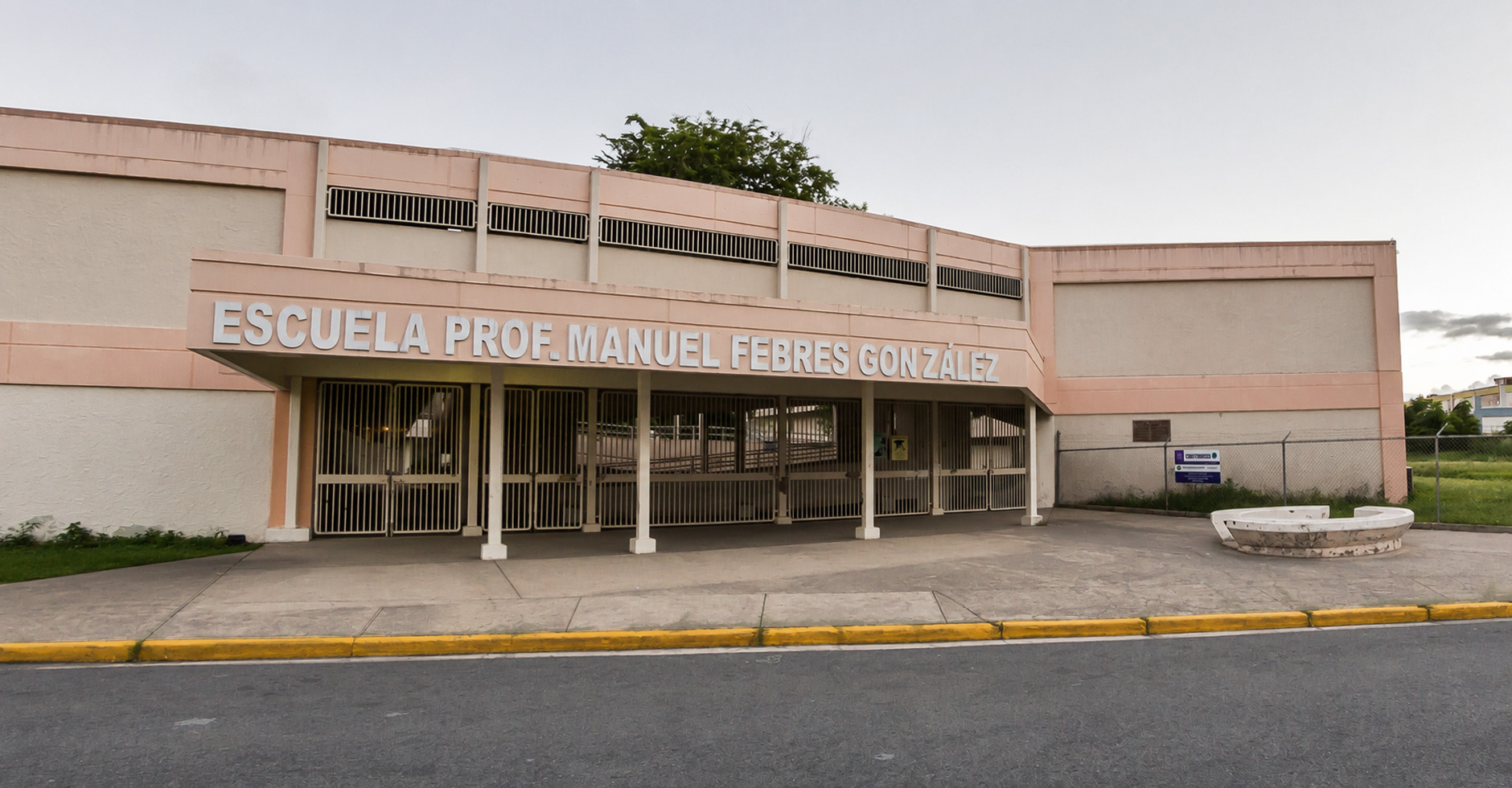 Escuela Manuel Febres González