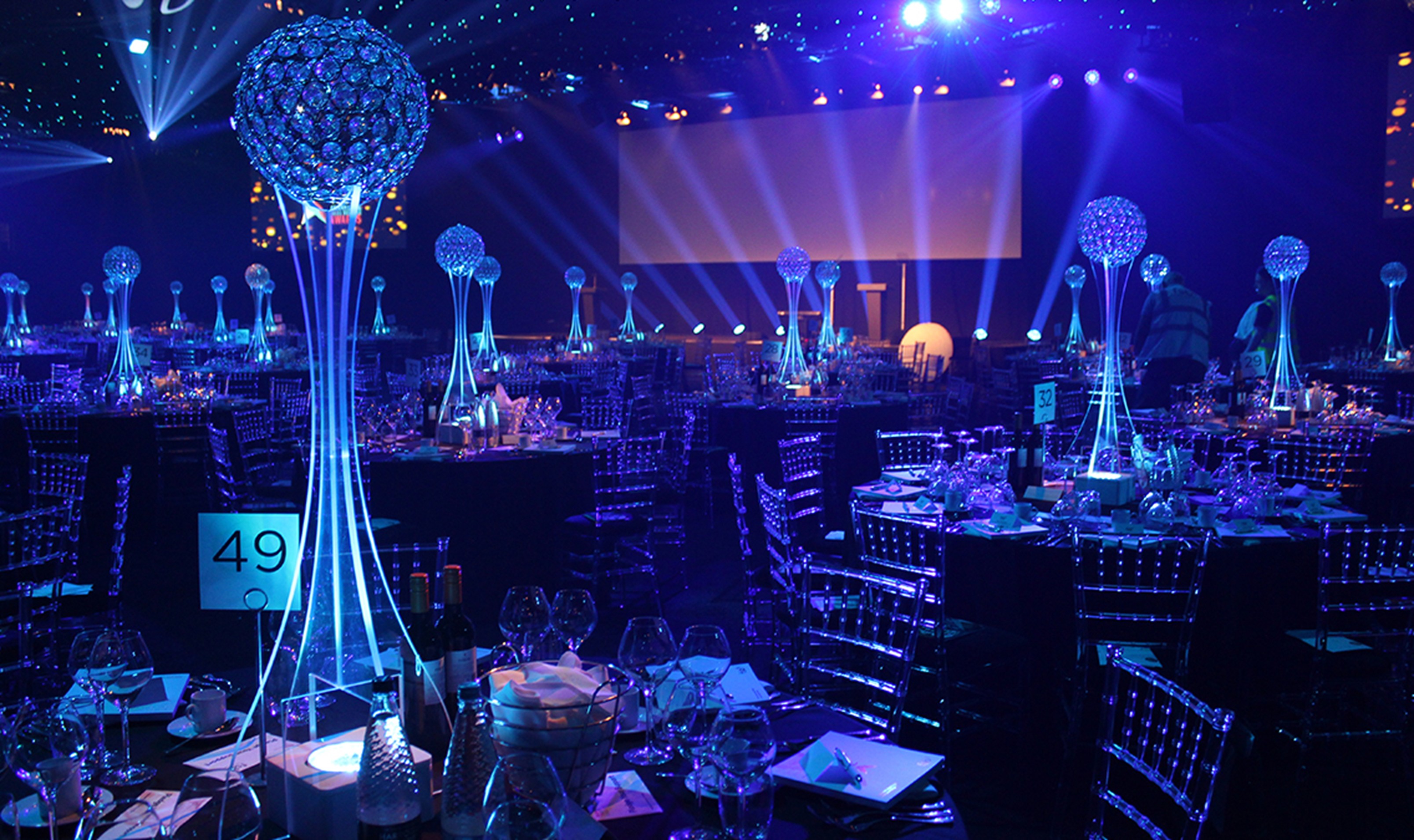 balloon decorations green