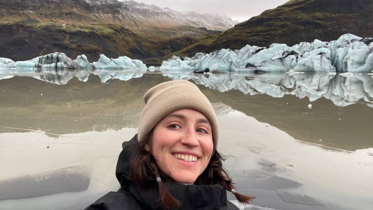 A picture of Shelby Broughton event manager.