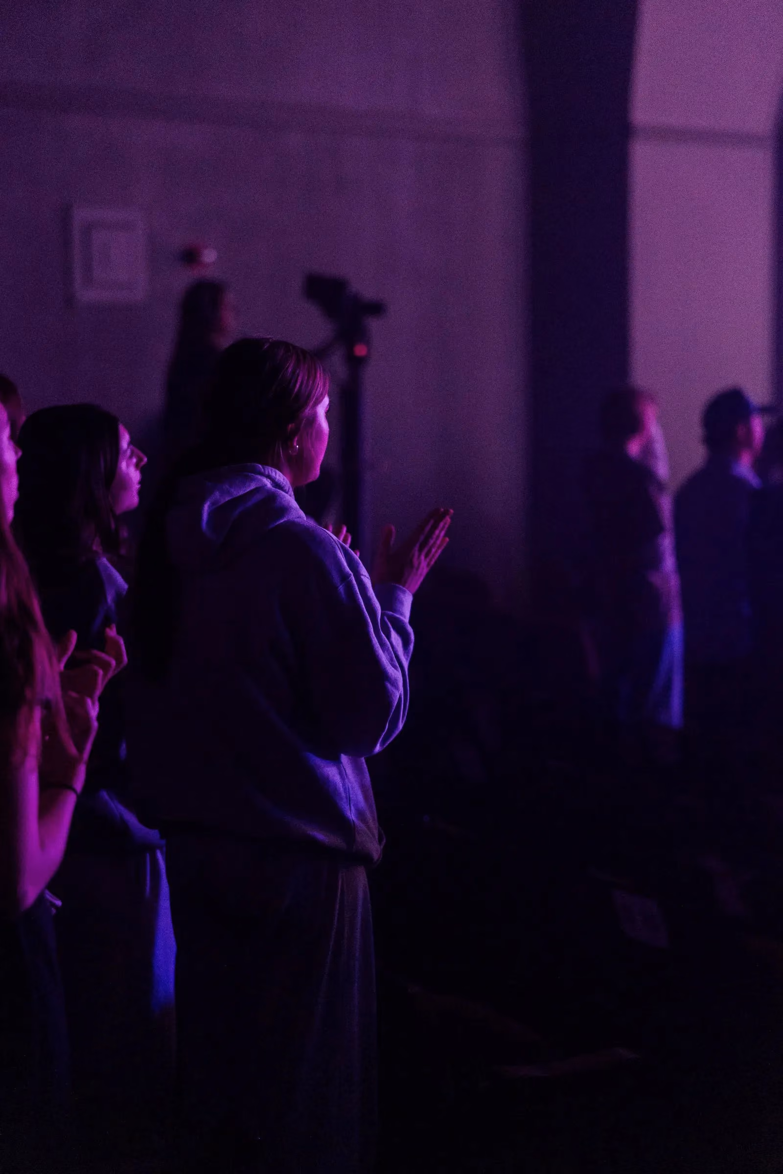Students worshiping together at CrossWalk Youth Conference 2025.