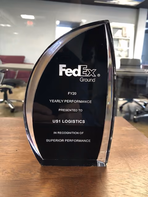 Fedex award for US1 Logistics agent in Cincinnati, OH