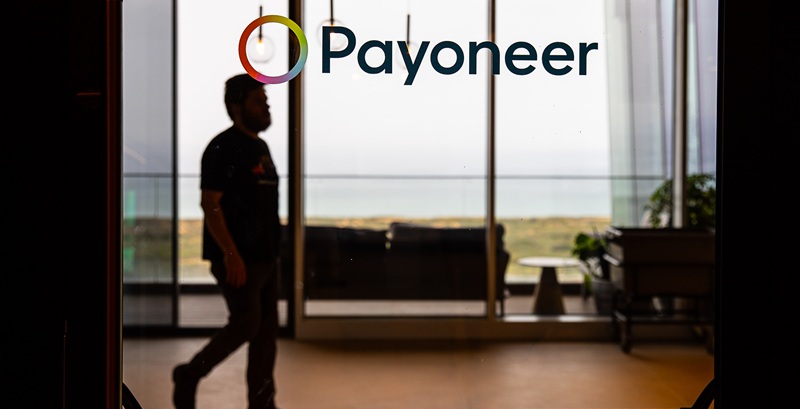 Payoneer AI-Native 