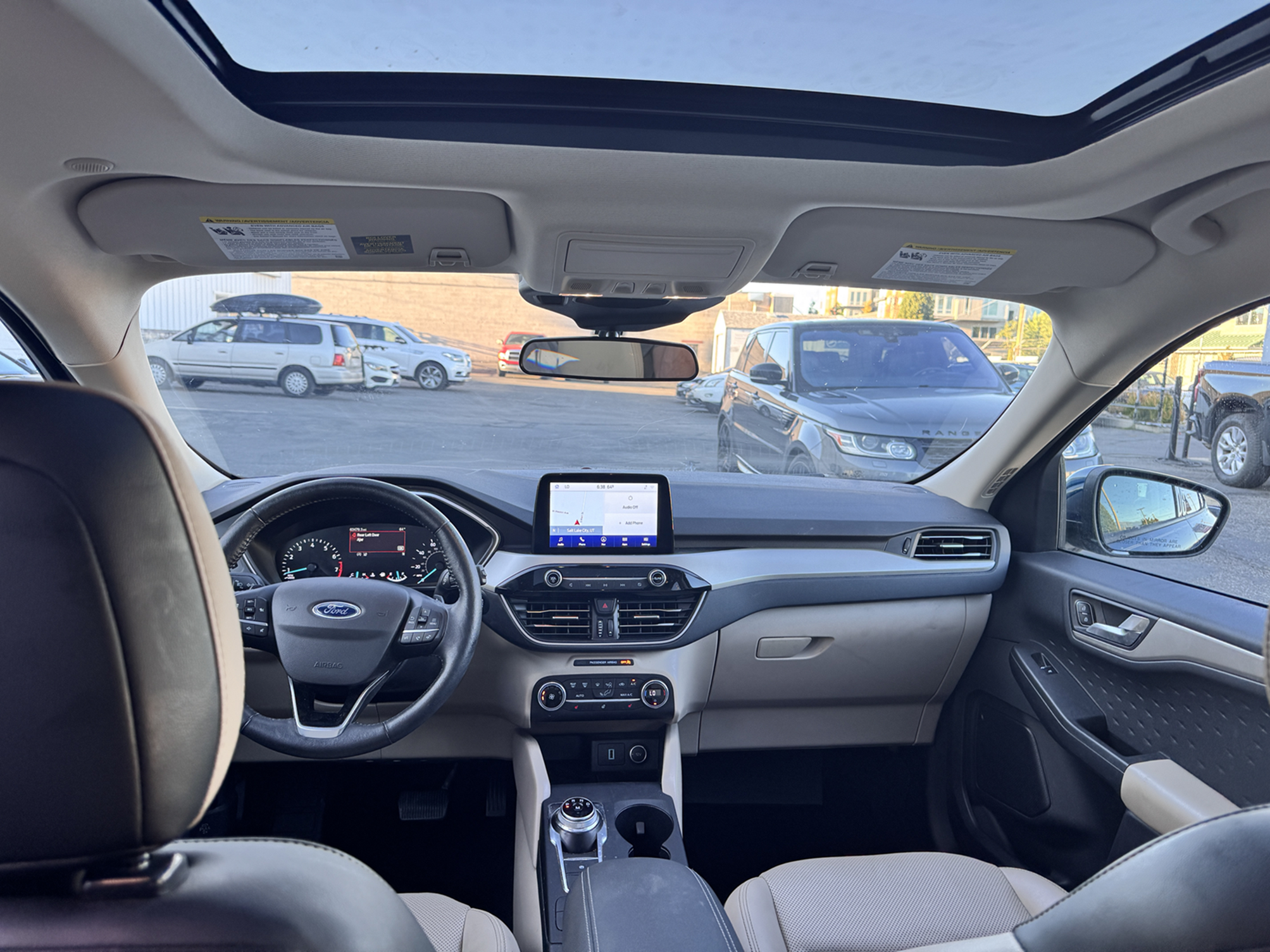 2020 Ford Escape – 4WD SUV w/ Leather, Nav, Sunroof