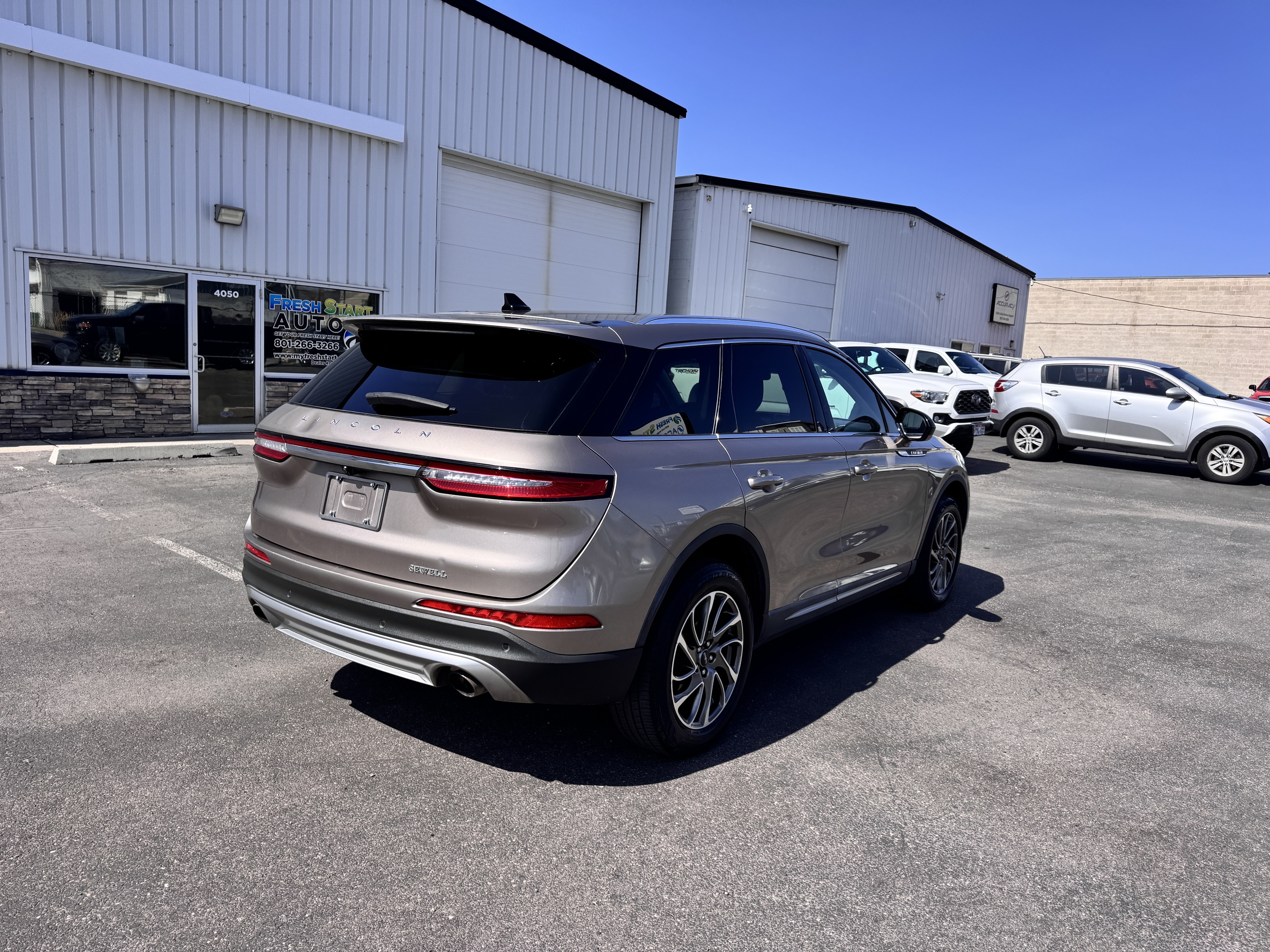 2020 Lincoln Corsair – Leather, Sunroof, Carplay