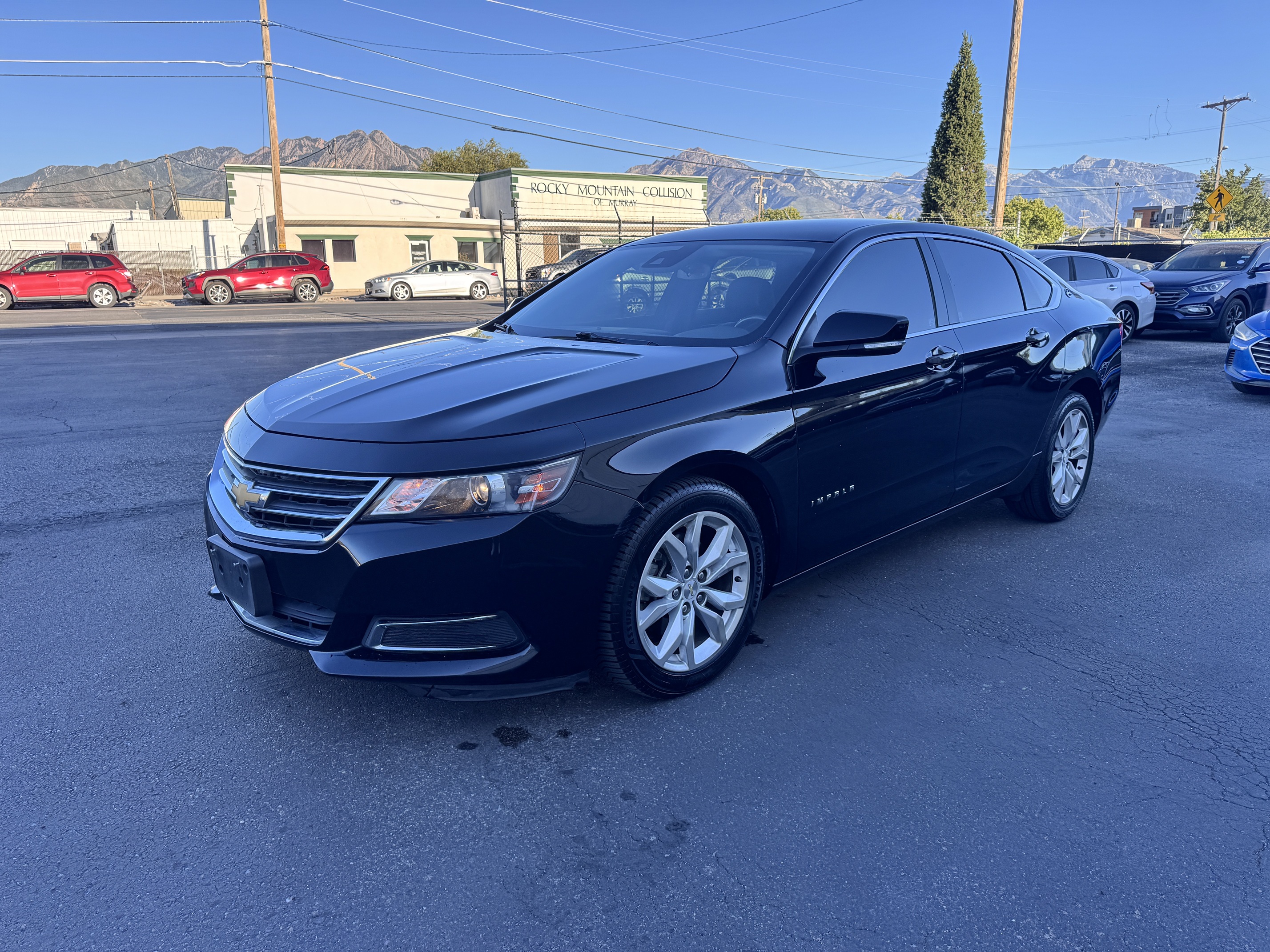 2017 Chevrolet Impala – Leather, Sunroof, Navigation, 2WD Sedan