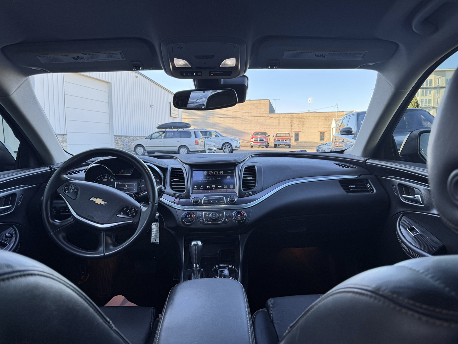 2017 Chevrolet Impala – Leather, Sunroof, Navigation, 2WD Sedan