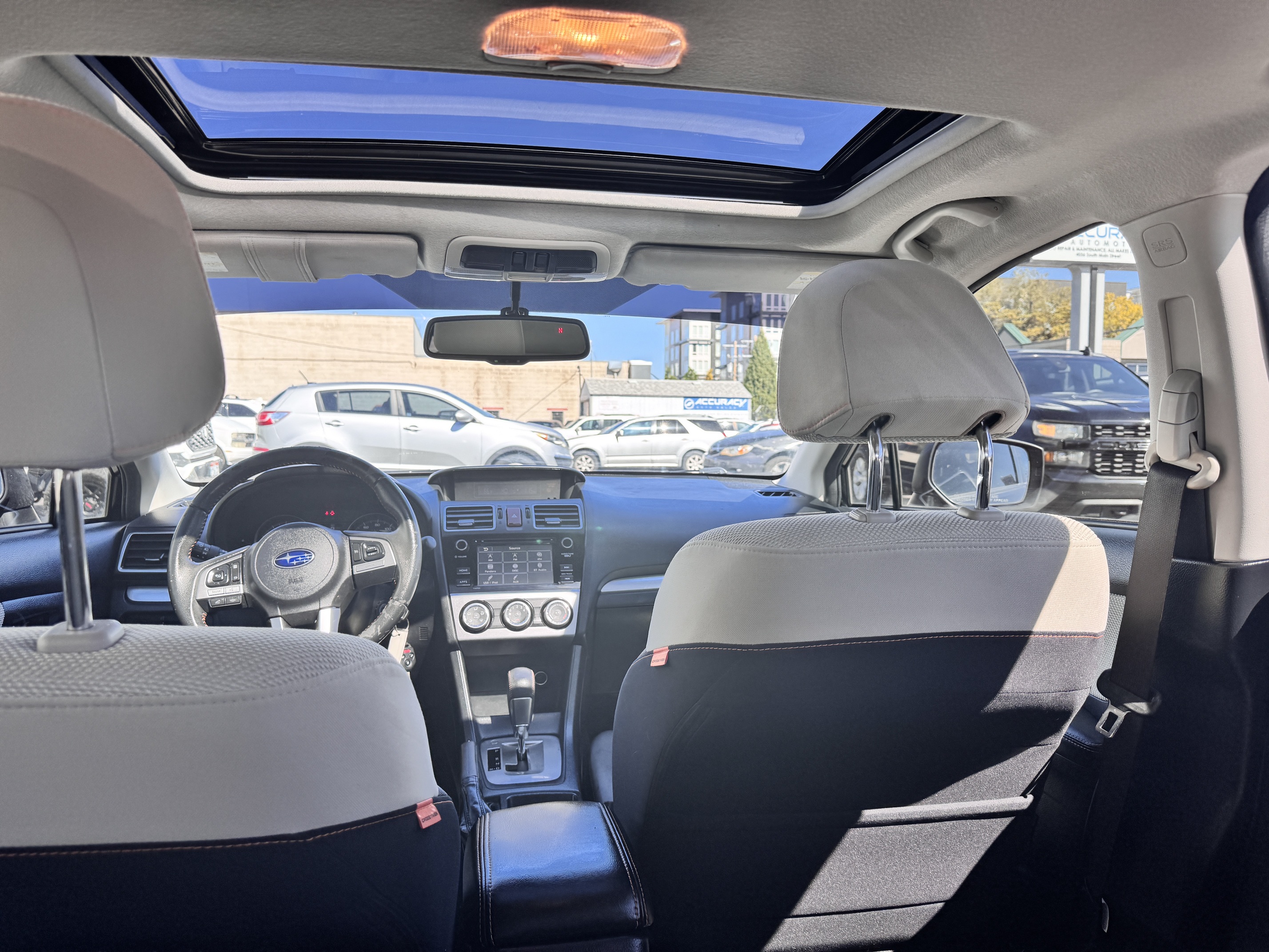 2016 Subaru Crosstrek – Leather, Sunroof, Navigation, AWD SUV