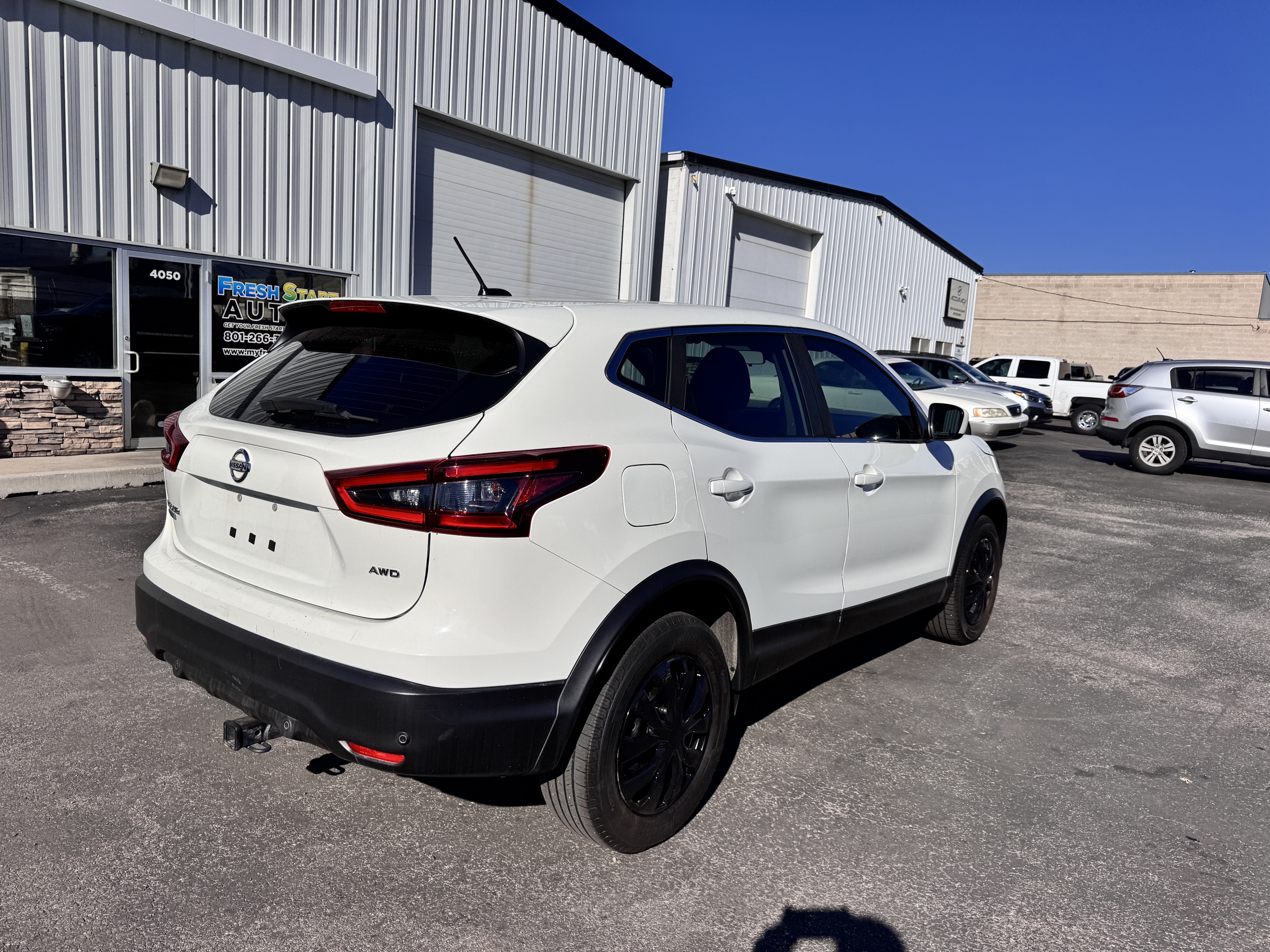 2020 Nissan Rogue – Leather, Navigation, AWD SUV