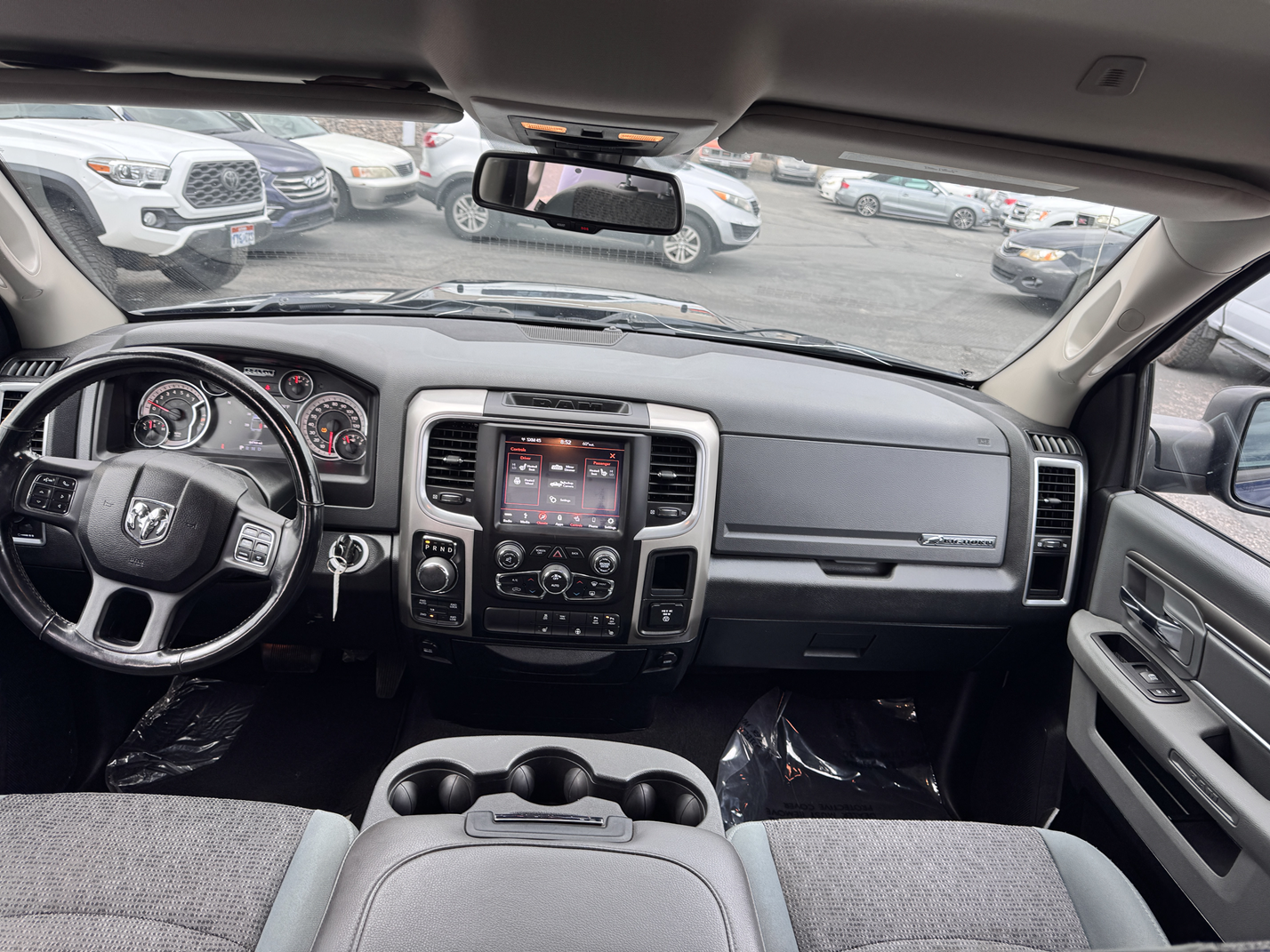 2018 Ram 1500 Big Horn – 4WD, Backup Camera, Bluetooth, Tow Package