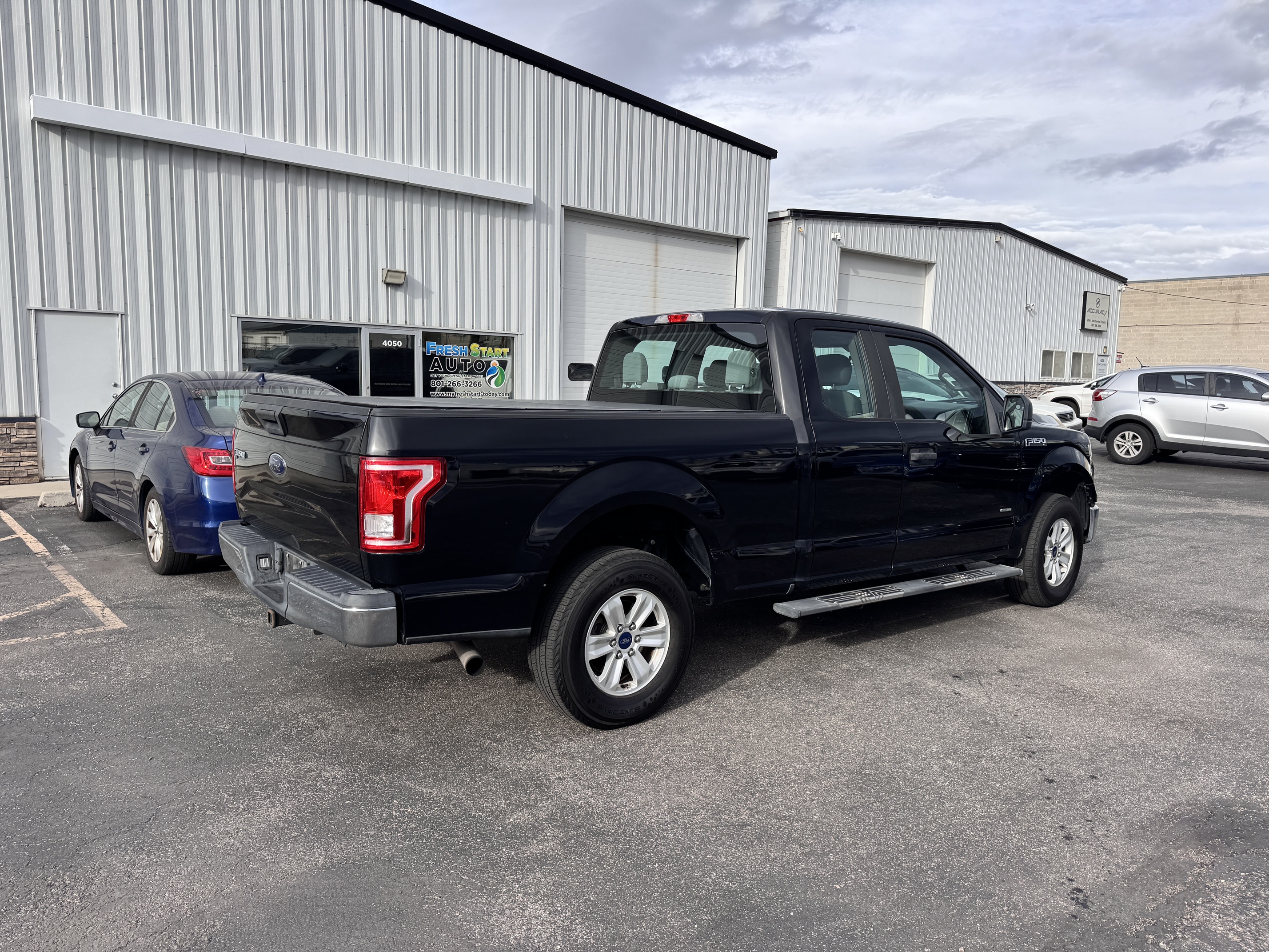 2016 Ford F-150 XL – 4WD, Backup Camera, Bluetooth, Tow Package