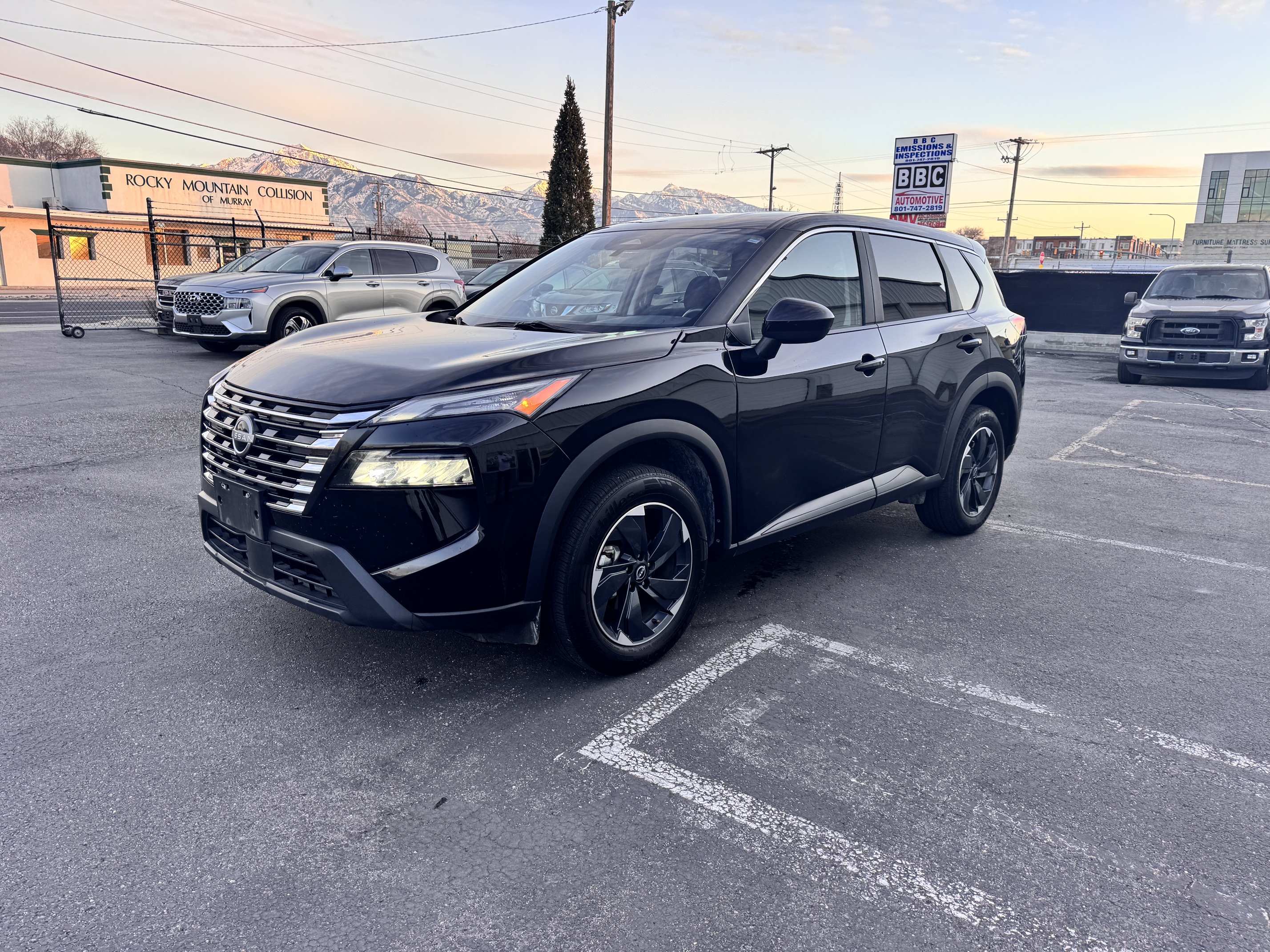 2024 Nissan Rogue SV