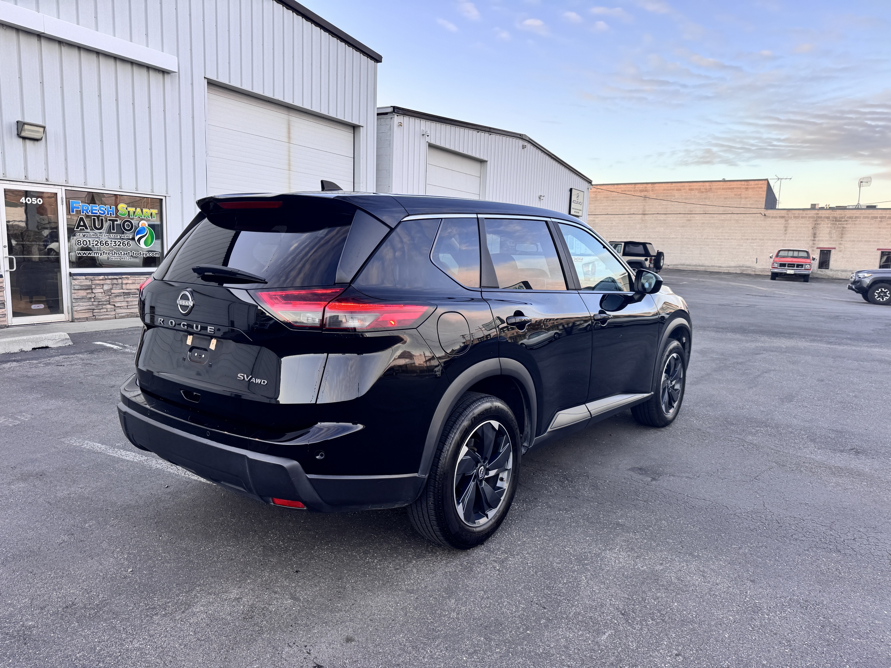 2024 Nissan Rogue SV