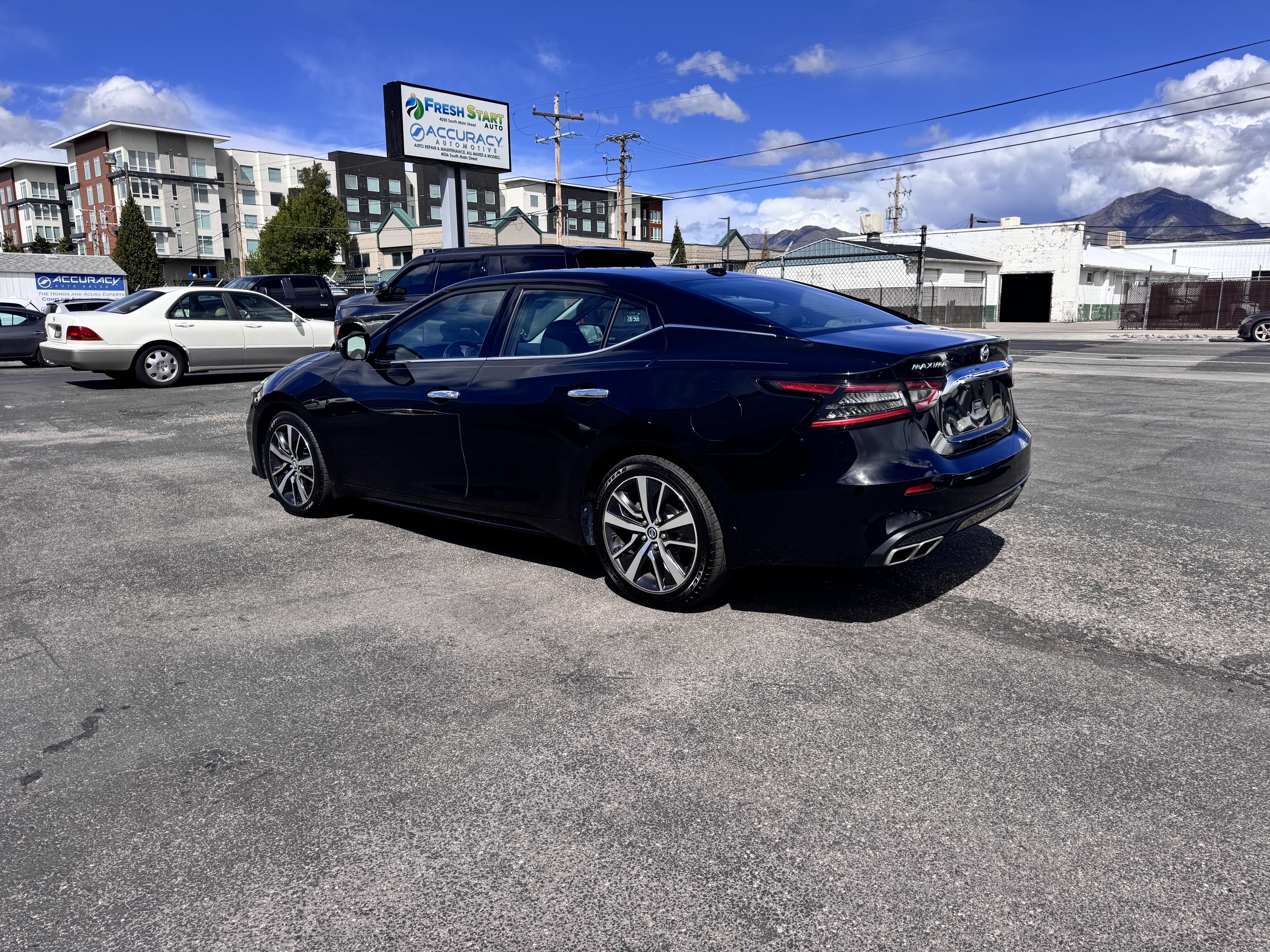 2019 Nissan Maxima S