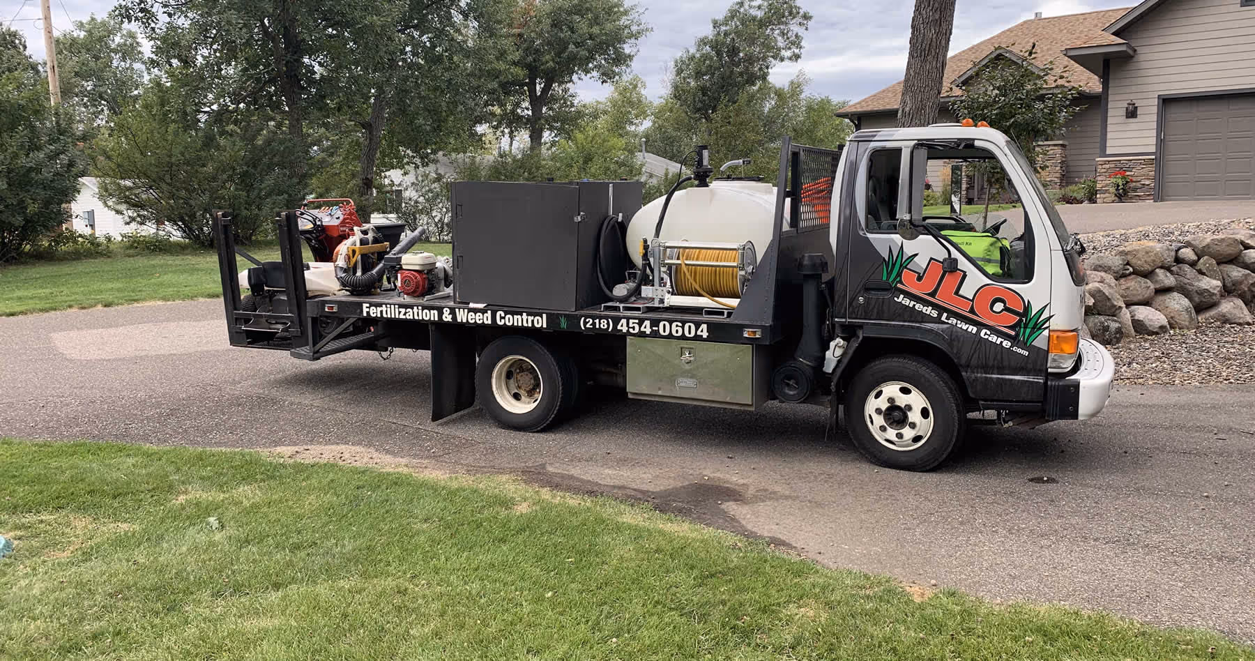 Weed Control Services, Lawn Weeds, Grass Weeds