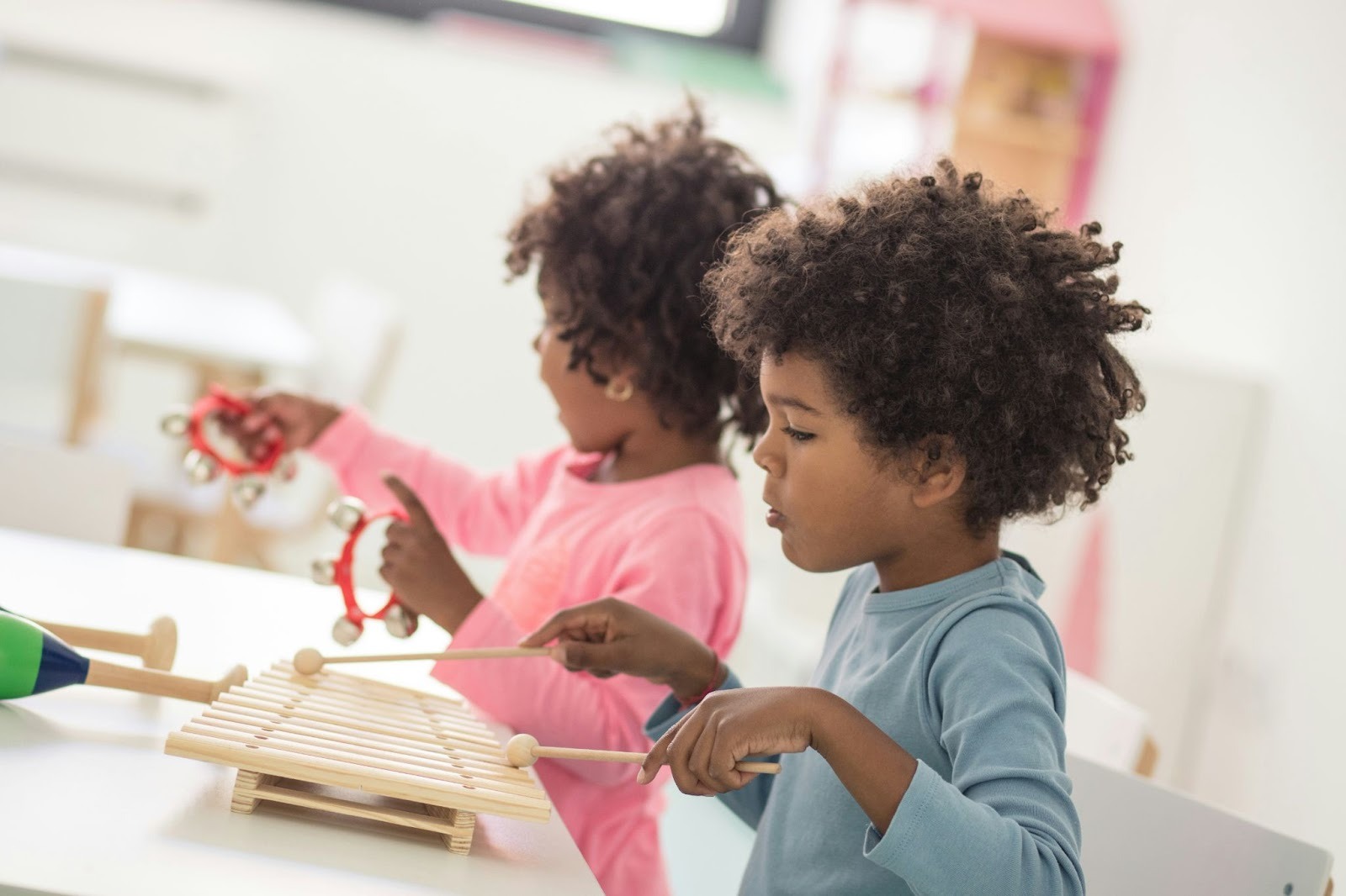 siblings learning together