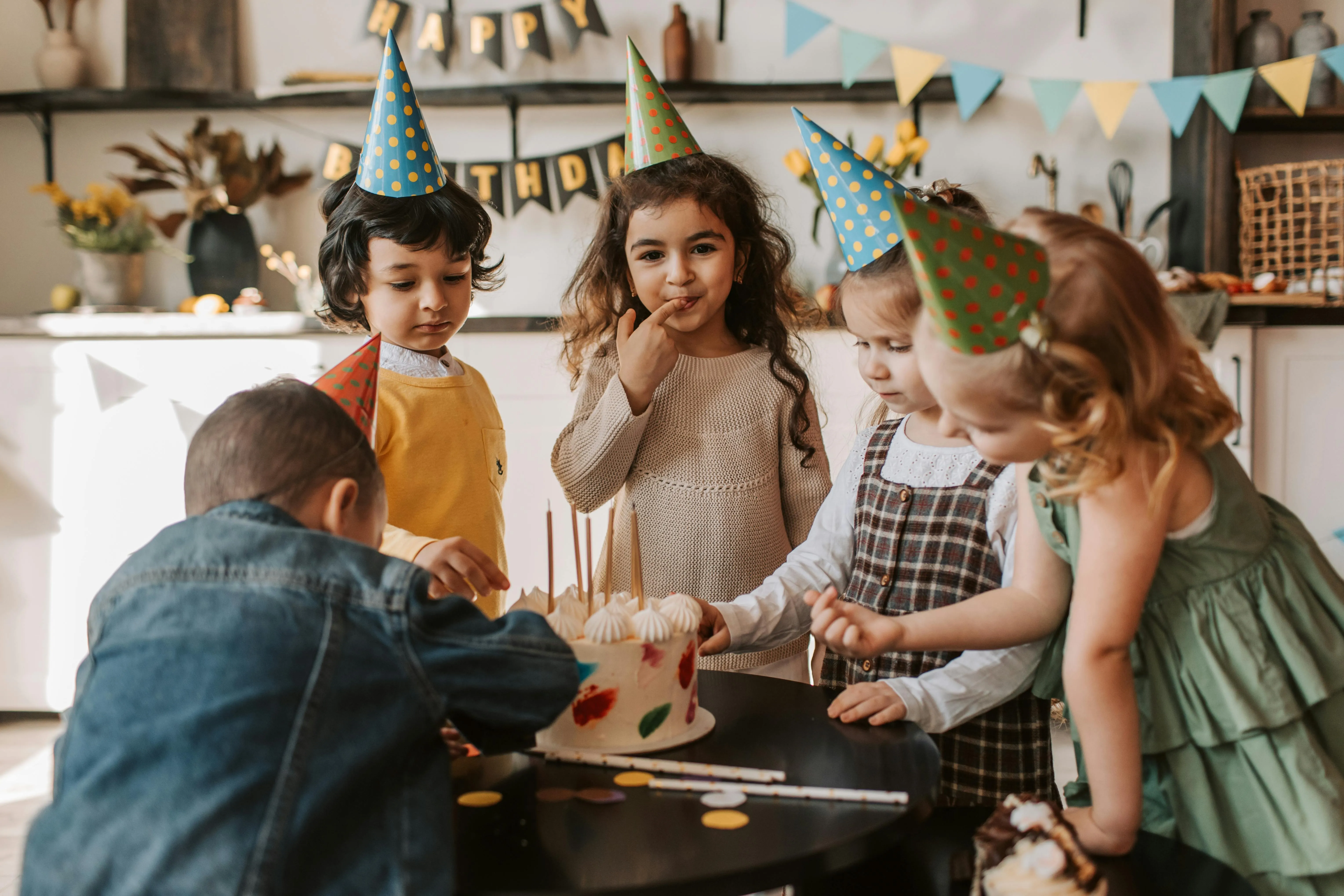 Hosting birthday parties at kids activity centers