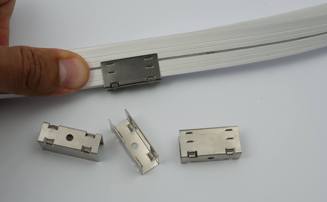 led schlauch clips befestigen