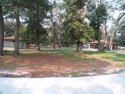 Greenwood Lakes Park