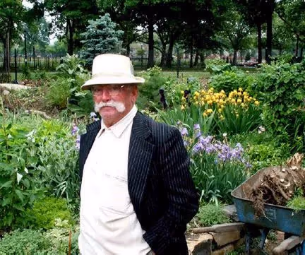 Green Dome - A Volunteers Garden