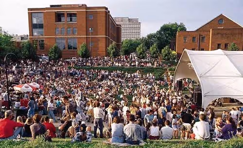 Downtown Mall / Amphitheater