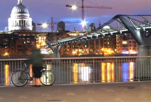 Millennium and Jubliee Pedestrian Bridges