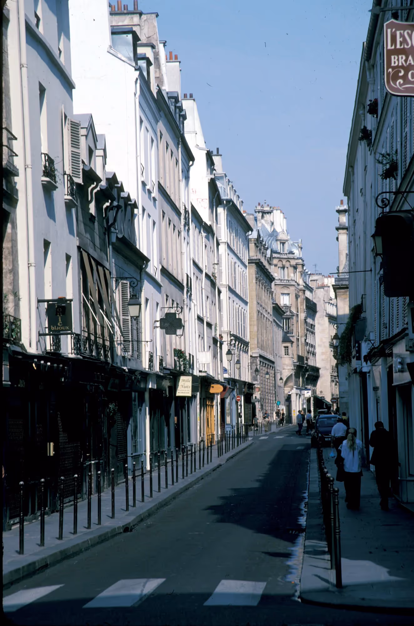 Rue Saint Louis en l'Ile