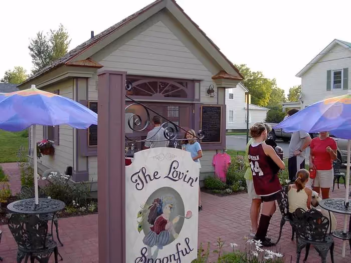 West Main Street, Sackets Harbor