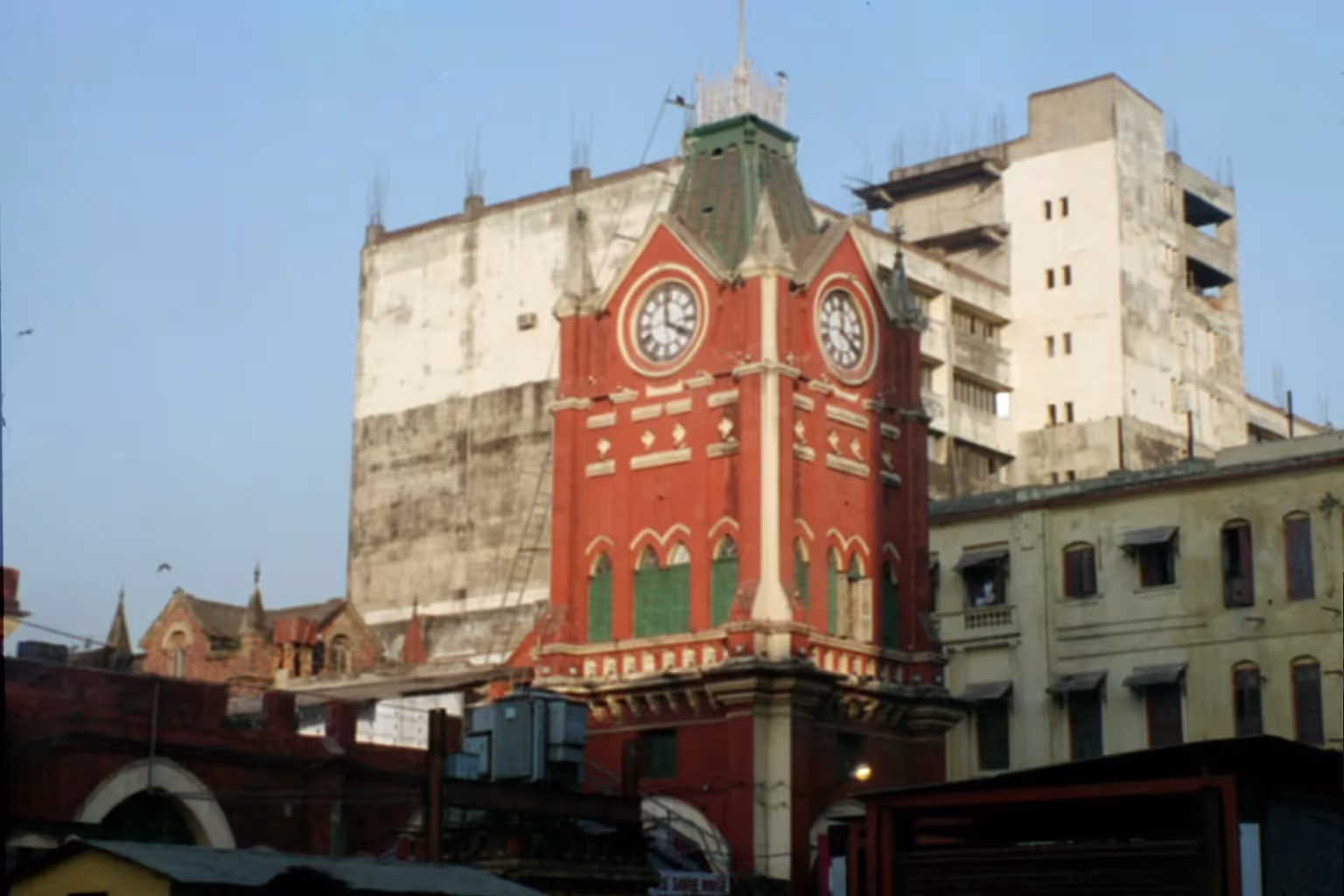 Sir Stuart Hogg Market-New Market