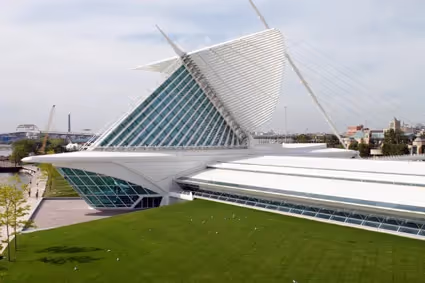 Quadracci Pavilion and Cudahy Gardens, Milwaukee Art Museum