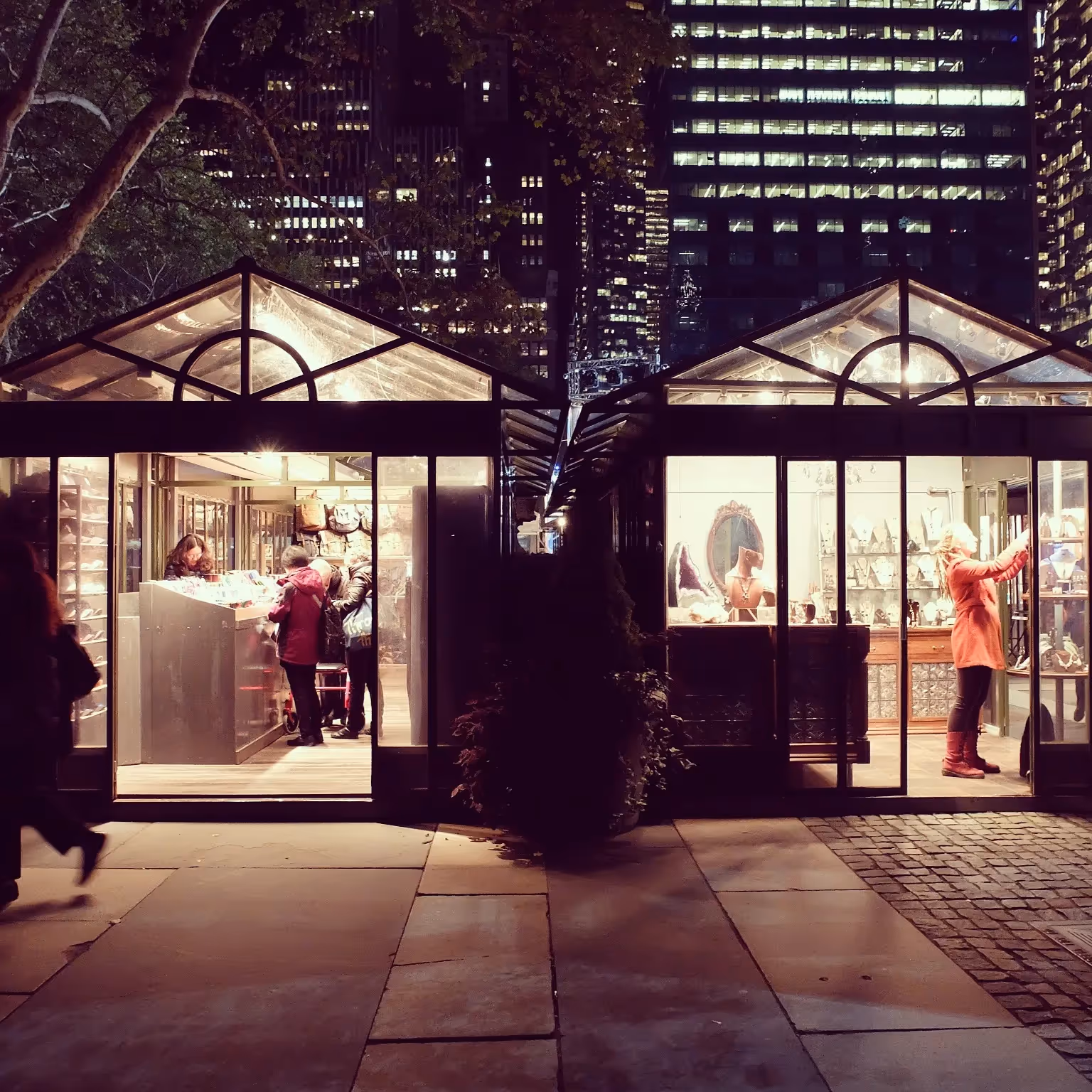 Placemaking News Roundup: Winter Weather, Holiday Markets, and Hot Toddies