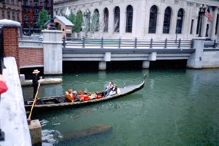 Riverwalk & Waterplace Park