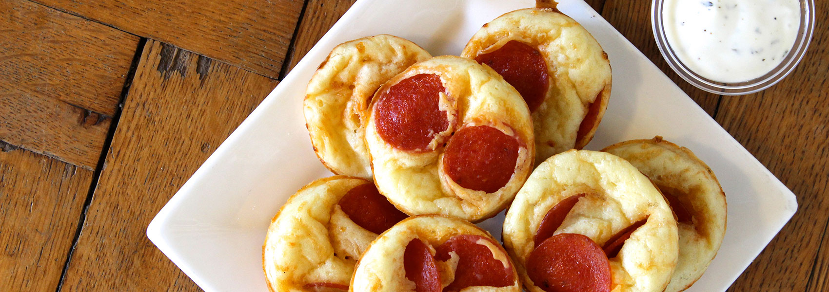 Pepperoni Pizza Puffs