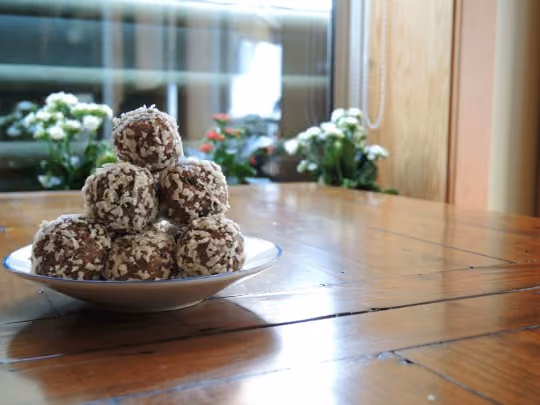 HEAL’s Healthy Snack Idea: Almond Butter Bites | Healthy Eating And Living