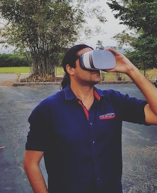 Ivan testing Relax VR