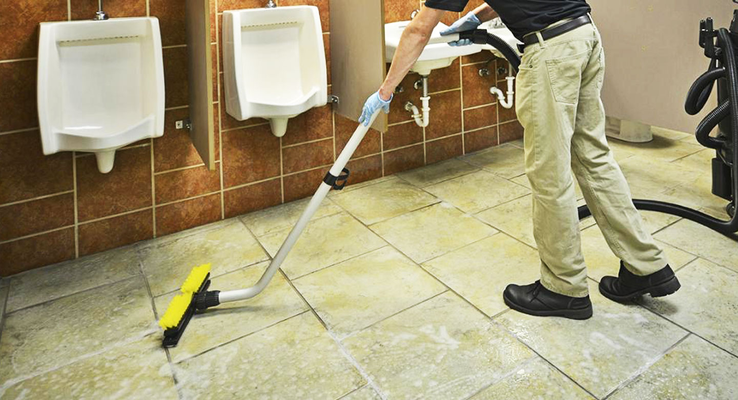 Equipos para limpieza de baños