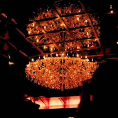 Salone night out