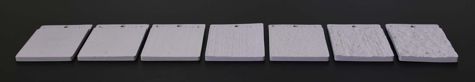 Une photo des ICRI CSP Chips (1-10) posés côte à côte