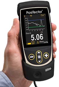 صورة جهاز PosiTector 6000 مع الحذاء