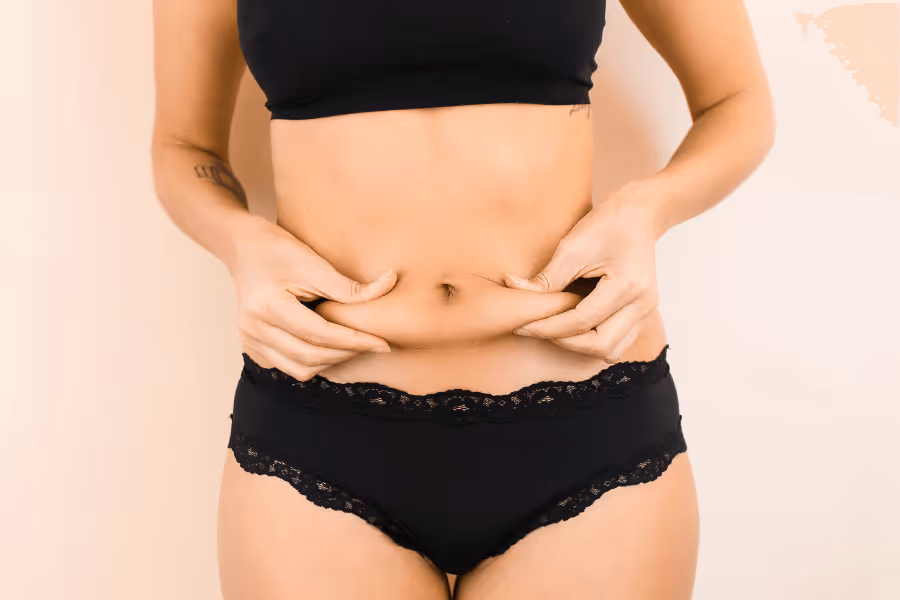 Liposuktion oder Abdominoplastik Fabjan Klinik
