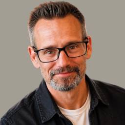 Richard James