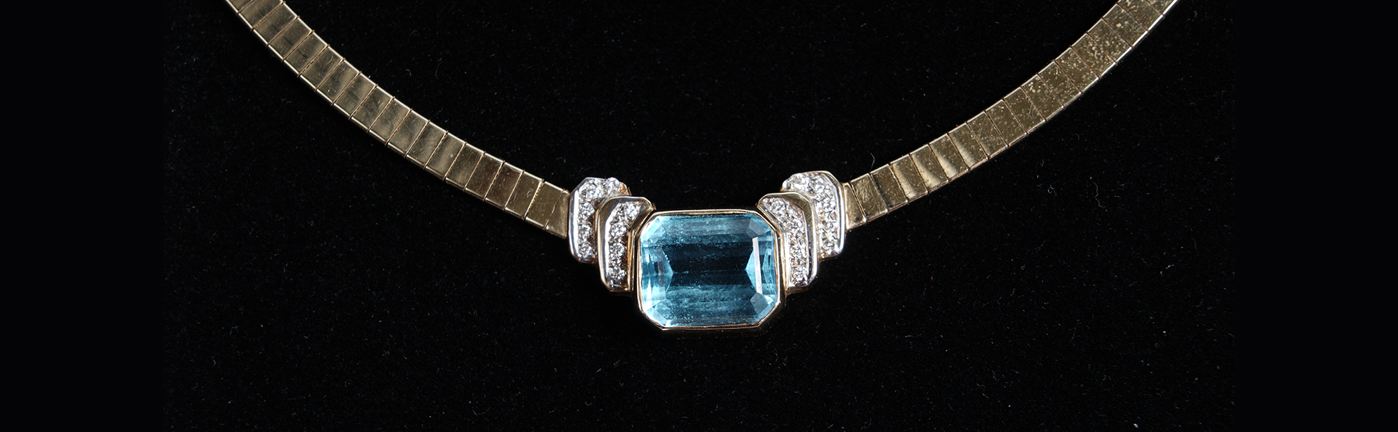 Holiday Jewelry Auction