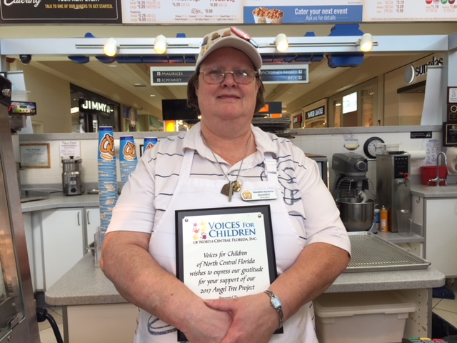 Jennifer, General Manager of Auntie Anne's, Ocala